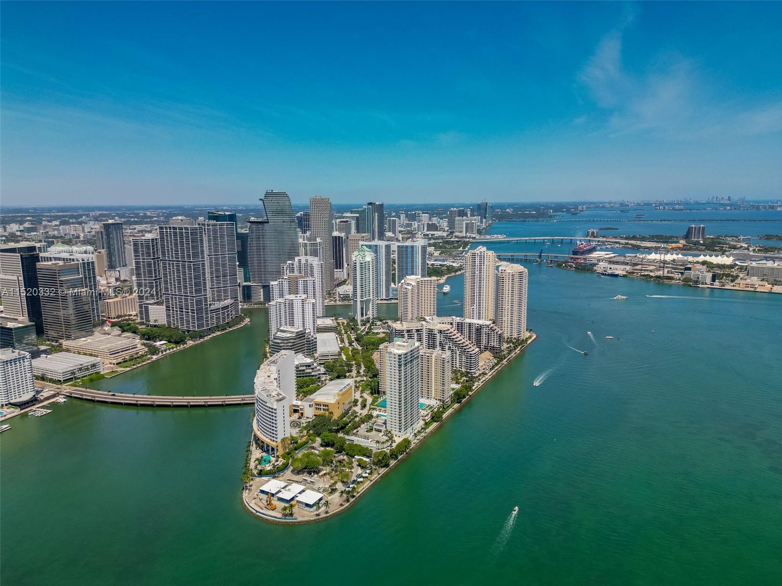 520 Brickell Key Dr PH03, Miami, Florida 33131, 3 Bedrooms Bedrooms, ,4 BathroomsBathrooms,Residentiallease,For Rent,520 Brickell Key Dr PH03,A11520332