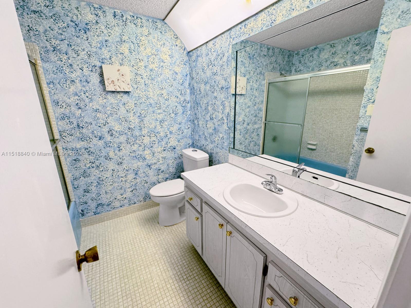 8622 12th St, Plantation, FL, 33322 United States, 1 Bedroom Bedrooms, ,2 BathroomsBathrooms,Residential,For Sale,12th St,A11518840