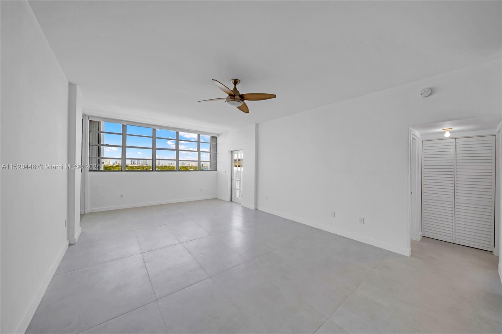 800 West Ave, Miami Beach, FL, 33139 United States, 1 Bedroom Bedrooms, ,1 BathroomBathrooms,Residential,For Sale,West Ave,A11520448