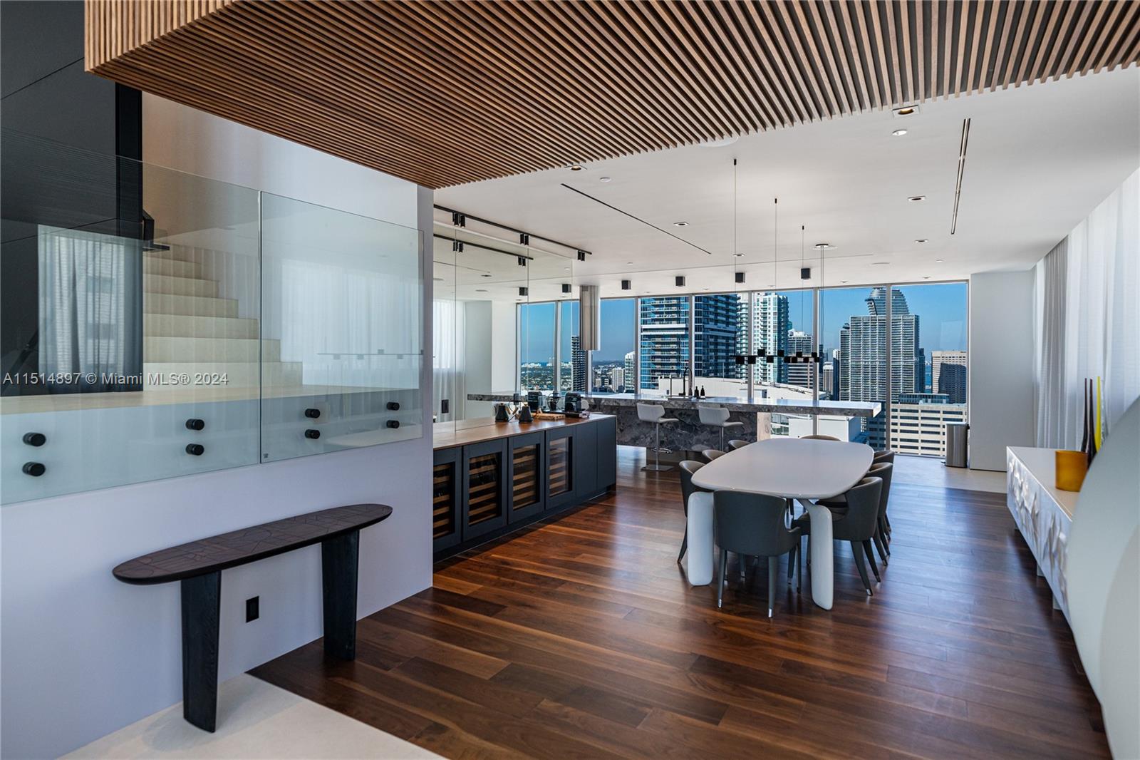 1300 Brickell Bay Dr, Miami, FL, 33131 United States, 5 Bedrooms Bedrooms, ,6 BathroomsBathrooms,Residential,For Sale,Brickell Bay Dr,A11514897