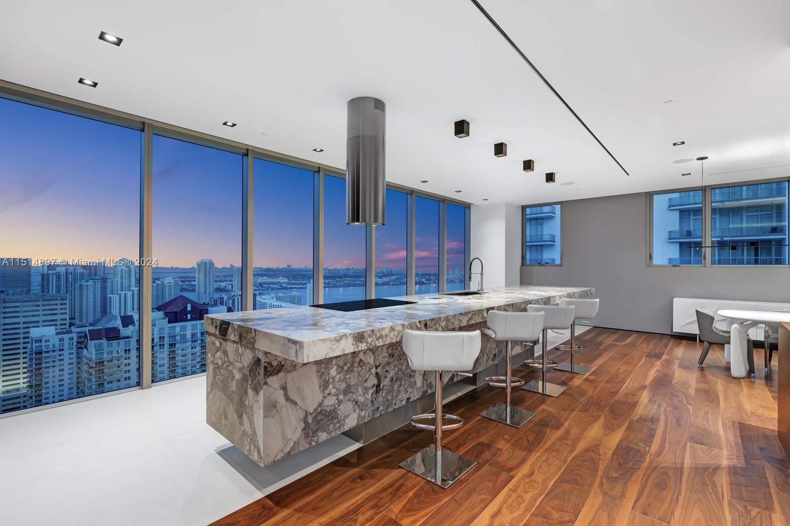1300 Brickell Bay Dr, Miami, FL, 33131 United States, 5 Bedrooms Bedrooms, ,6 BathroomsBathrooms,Residential,For Sale,Brickell Bay Dr,A11514897