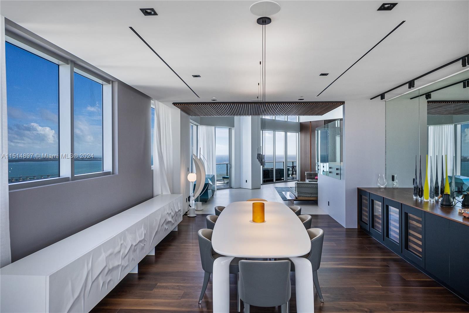 1300 Brickell Bay Dr, Miami, FL, 33131 United States, 5 Bedrooms Bedrooms, ,6 BathroomsBathrooms,Residential,For Sale,Brickell Bay Dr,A11514897