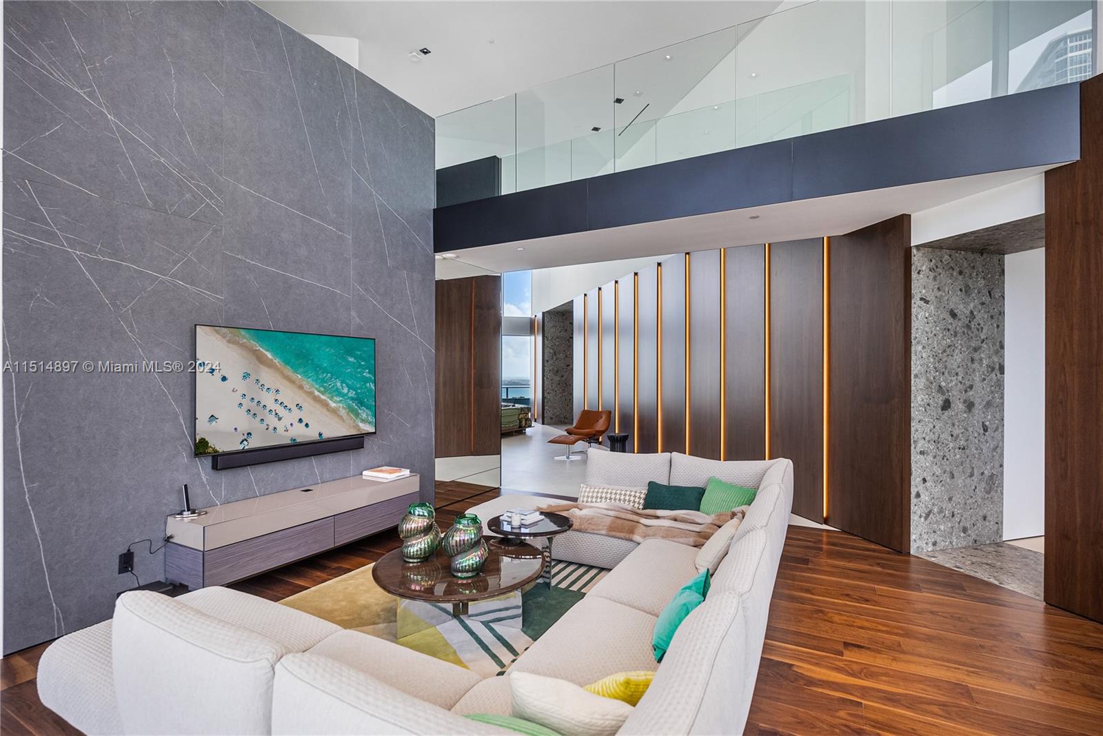 1300 Brickell Bay Dr, Miami, FL, 33131 United States, 5 Bedrooms Bedrooms, ,6 BathroomsBathrooms,Residential,For Sale,Brickell Bay Dr,A11514897