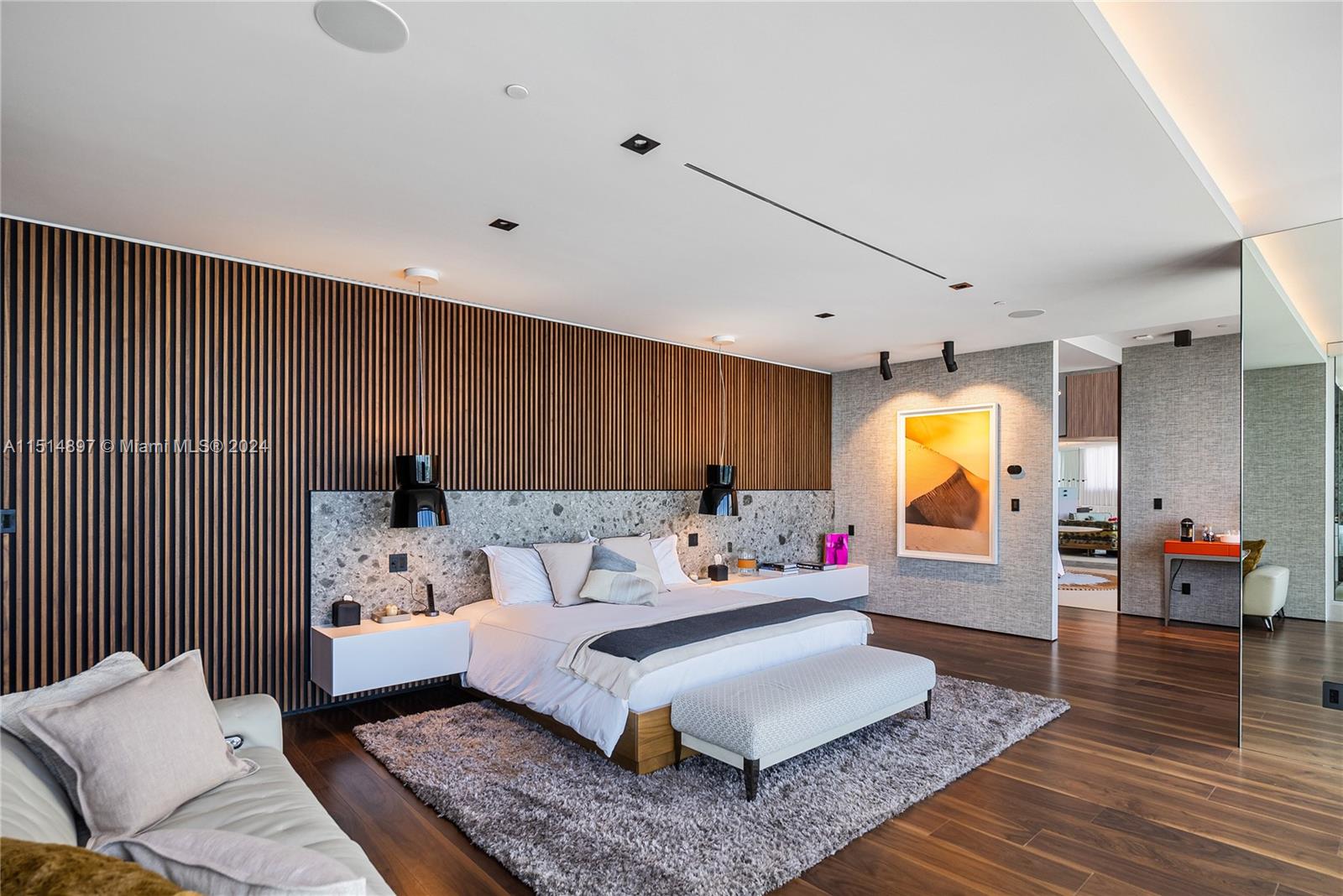 1300 Brickell Bay Dr, Miami, FL, 33131 United States, 5 Bedrooms Bedrooms, ,6 BathroomsBathrooms,Residential,For Sale,Brickell Bay Dr,A11514897
