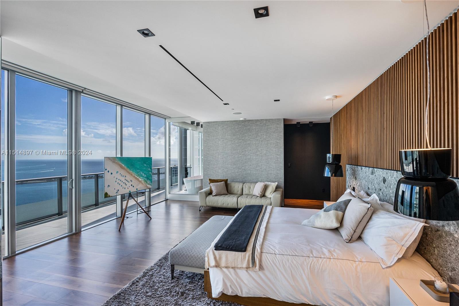 1300 Brickell Bay Dr, Miami, FL, 33131 United States, 5 Bedrooms Bedrooms, ,6 BathroomsBathrooms,Residential,For Sale,Brickell Bay Dr,A11514897