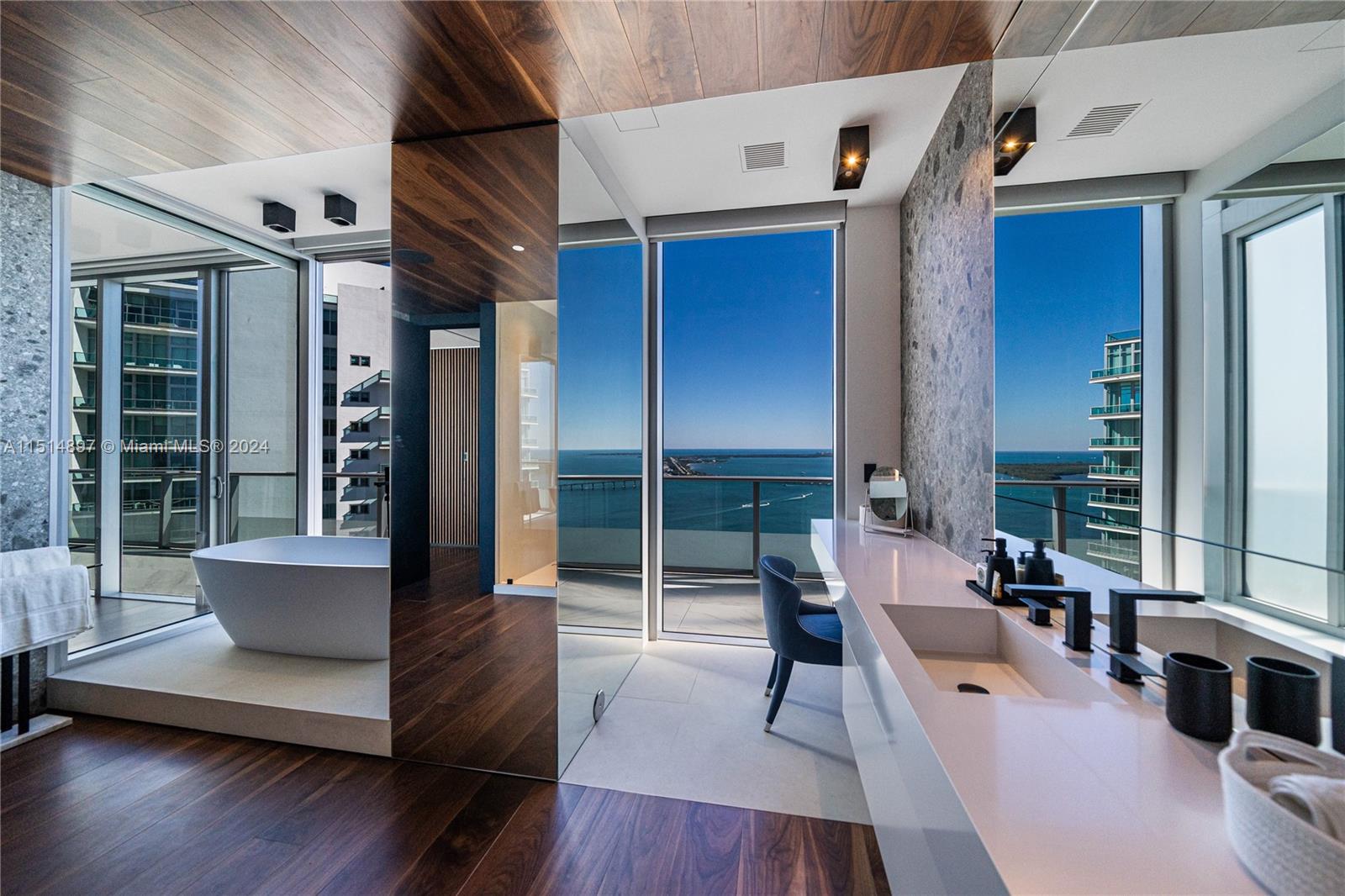 1300 Brickell Bay Dr, Miami, FL, 33131 United States, 5 Bedrooms Bedrooms, ,6 BathroomsBathrooms,Residential,For Sale,Brickell Bay Dr,A11514897