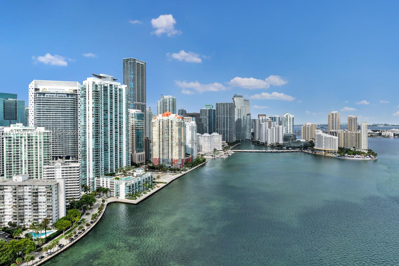 1300 Brickell Bay Dr, Miami, FL, 33131 United States, 5 Bedrooms Bedrooms, ,6 BathroomsBathrooms,Residential,For Sale,Brickell Bay Dr,A11514897