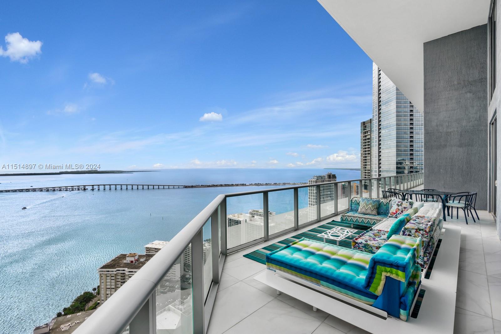 1300 Brickell Bay Dr, Miami, FL, 33131 United States, 5 Bedrooms Bedrooms, ,6 BathroomsBathrooms,Residential,For Sale,Brickell Bay Dr,A11514897