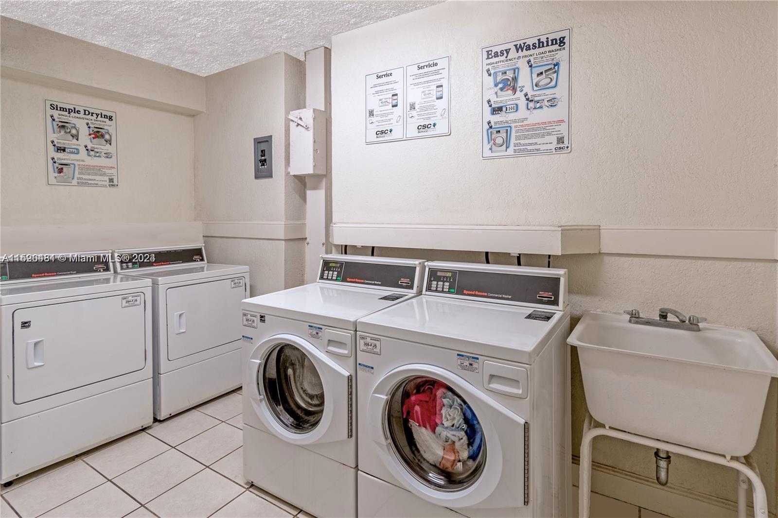 Common Laundry Room