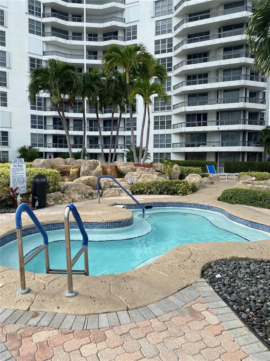 19195 36th Ct, Aventura, FL, 33180 United States, 2 Bedrooms Bedrooms, ,2 BathroomsBathrooms,Residential,For Sale,36th Ct,A11520538