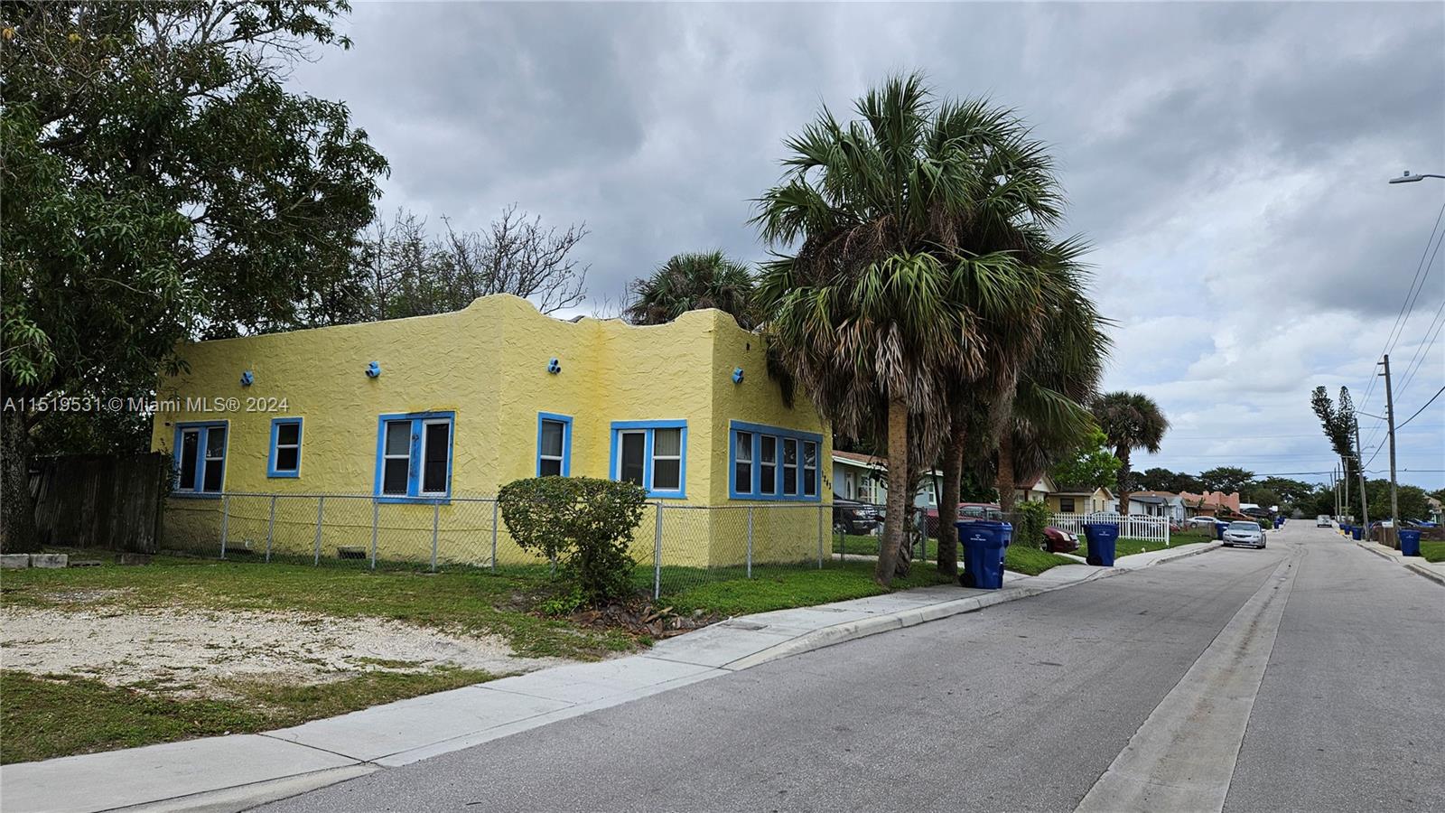 1243 26th St, Riviera Beach, FL, 33404 United States, 3 Bedrooms Bedrooms, ,2 BathroomsBathrooms,Residential,For Sale,26th St,A11519531