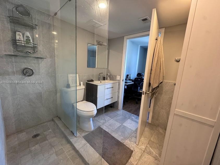 800 N Miami Ave E-1008, Miami, Florida 33136, 2 Bedrooms Bedrooms, ,2 BathroomsBathrooms,Residential,For Sale,800 N Miami Ave E-1008,A11520614