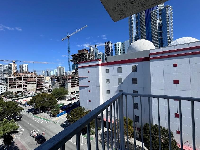 800 N Miami Ave E-1008, Miami, Florida 33136, 2 Bedrooms Bedrooms, ,2 BathroomsBathrooms,Residential,For Sale,800 N Miami Ave E-1008,A11520614
