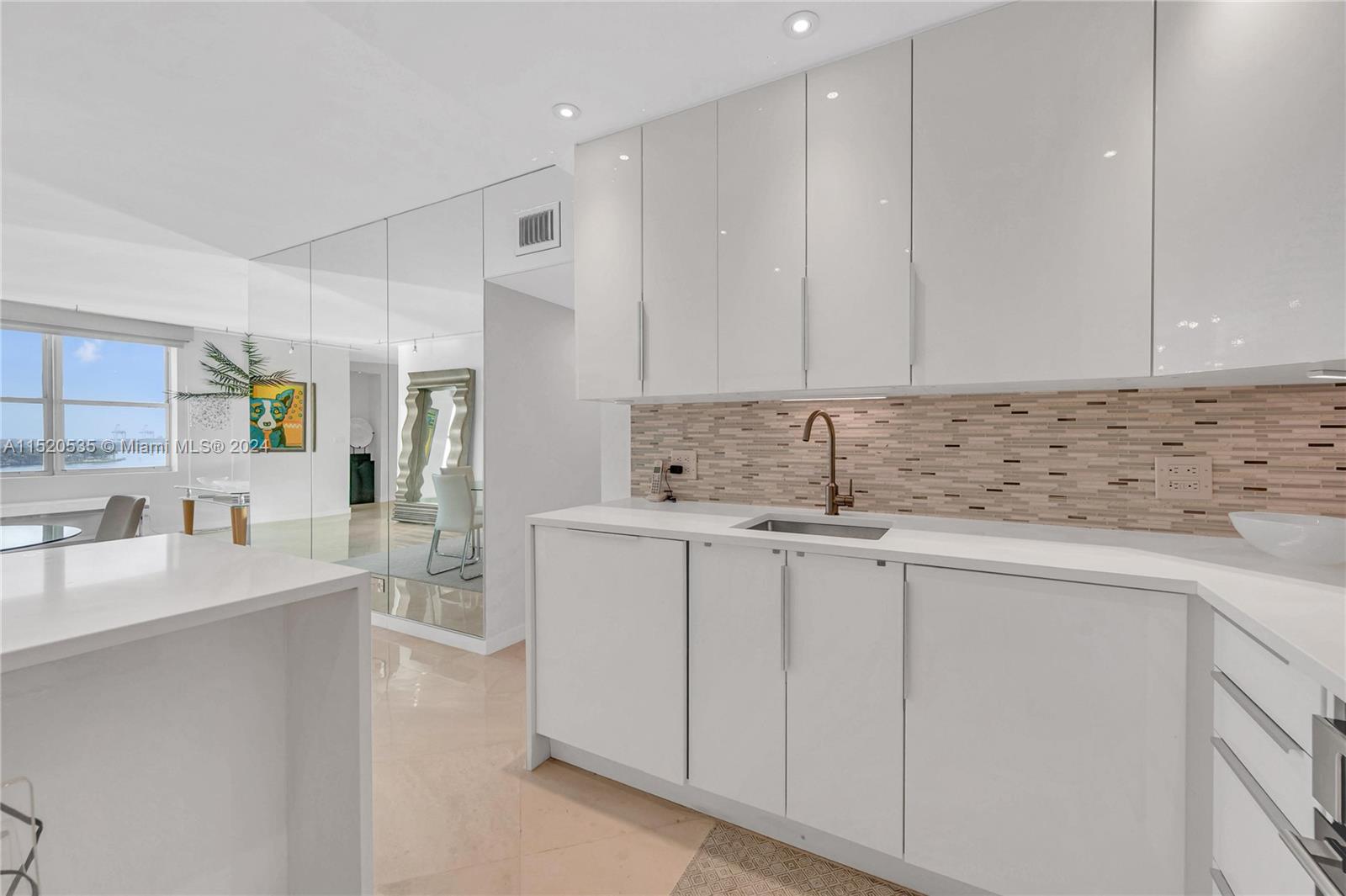 3 Island Ave 14I, Miami Beach, Florida 33139, 2 Bedrooms Bedrooms, ,2 BathroomsBathrooms,Residential,For Sale,3 Island Ave 14I,A11520535