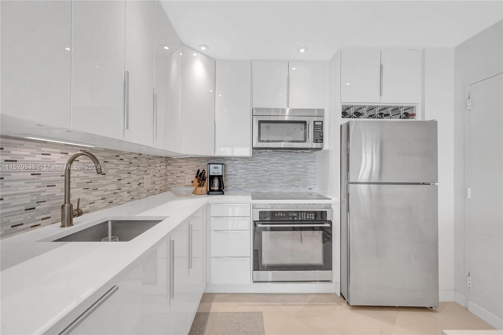 3 Island Ave 14I, Miami Beach, Florida 33139, 2 Bedrooms Bedrooms, ,2 BathroomsBathrooms,Residential,For Sale,3 Island Ave 14I,A11520535