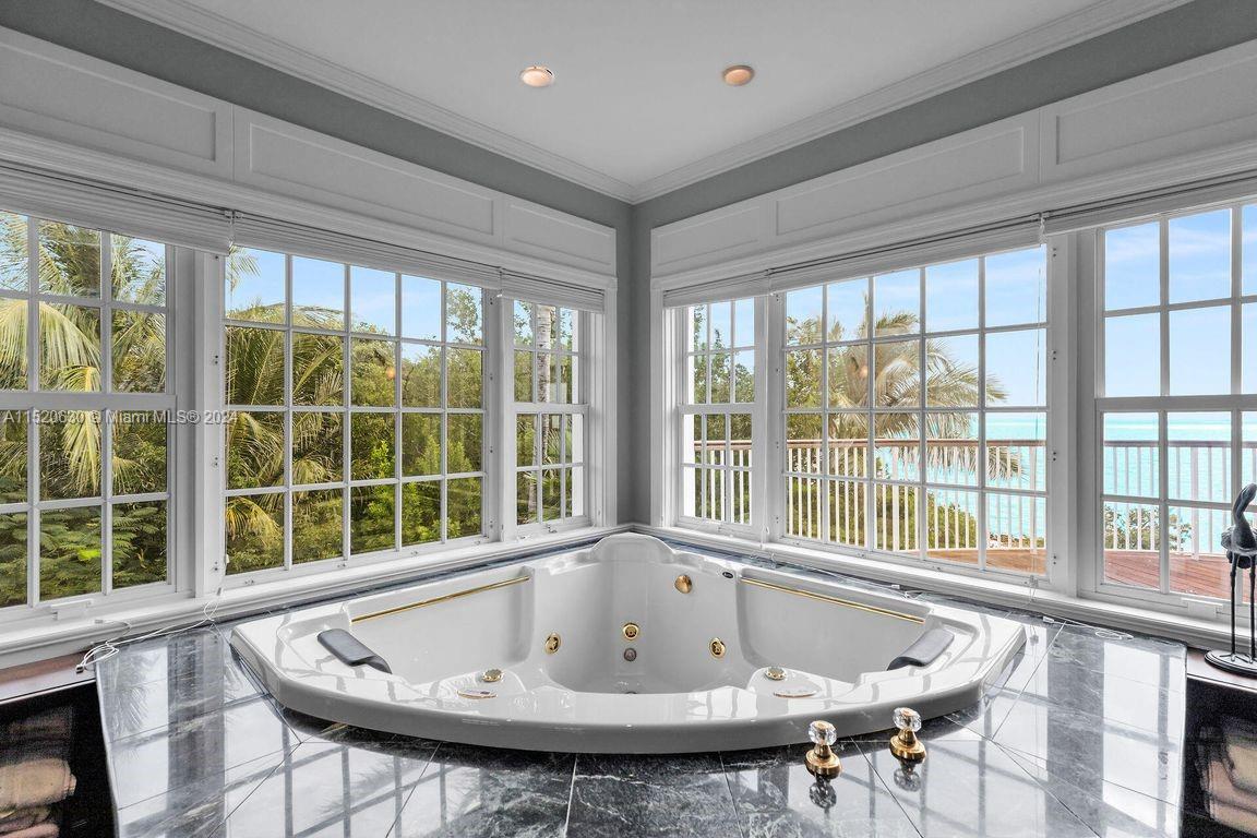 88011 Old Highway, Islamorada, FL, 33036 United States, 5 Bedrooms Bedrooms, ,5 BathroomsBathrooms,Residential,For Sale,Old Highway,A11520630