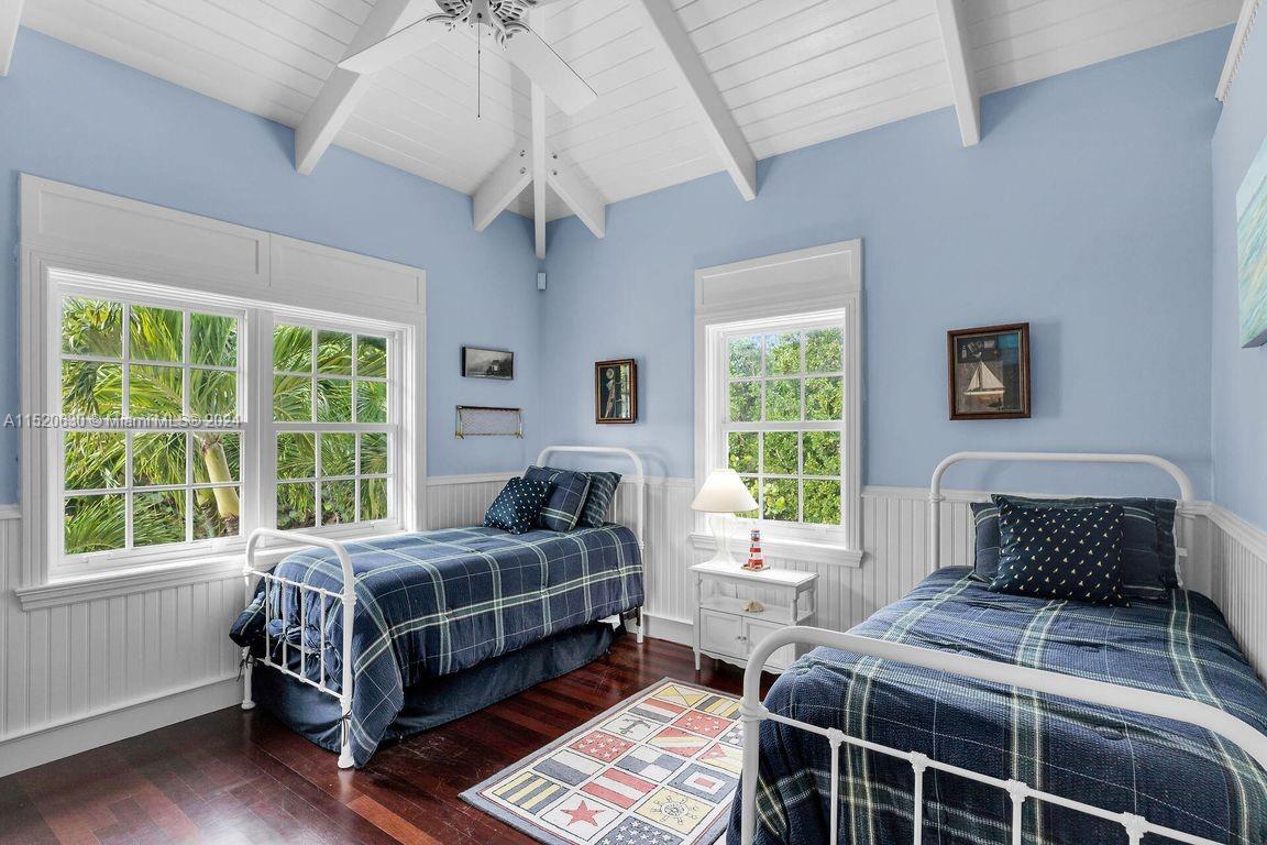 88011 Old Highway, Islamorada, FL, 33036 United States, 5 Bedrooms Bedrooms, ,5 BathroomsBathrooms,Residential,For Sale,Old Highway,A11520630