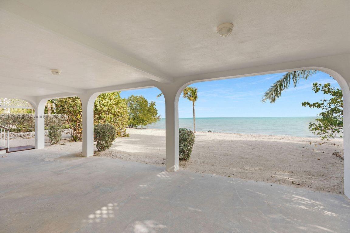 88011 Old Highway, Islamorada, FL, 33036 United States, 5 Bedrooms Bedrooms, ,5 BathroomsBathrooms,Residential,For Sale,Old Highway,A11520630