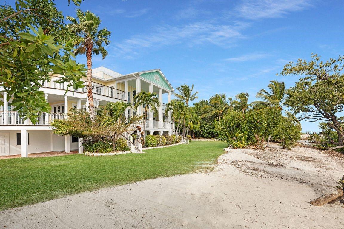 88011 Old Highway, Islamorada, FL, 33036 United States, 5 Bedrooms Bedrooms, ,5 BathroomsBathrooms,Residential,For Sale,Old Highway,A11520630