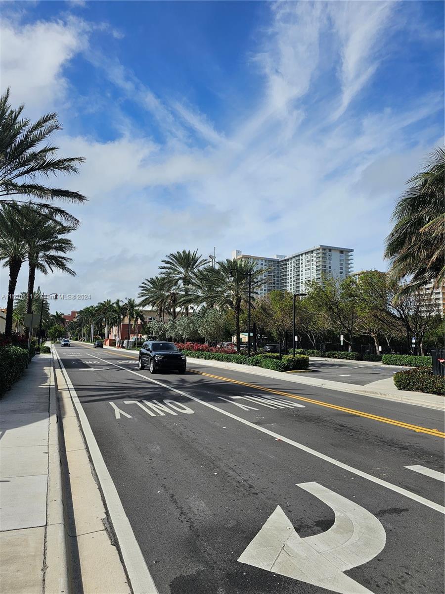 200 172nd St, Sunny Isles Beach, FL, 33160 United States, 2 Bedrooms Bedrooms, ,1 BathroomBathrooms,Residential,For Sale,172nd St,A11520511