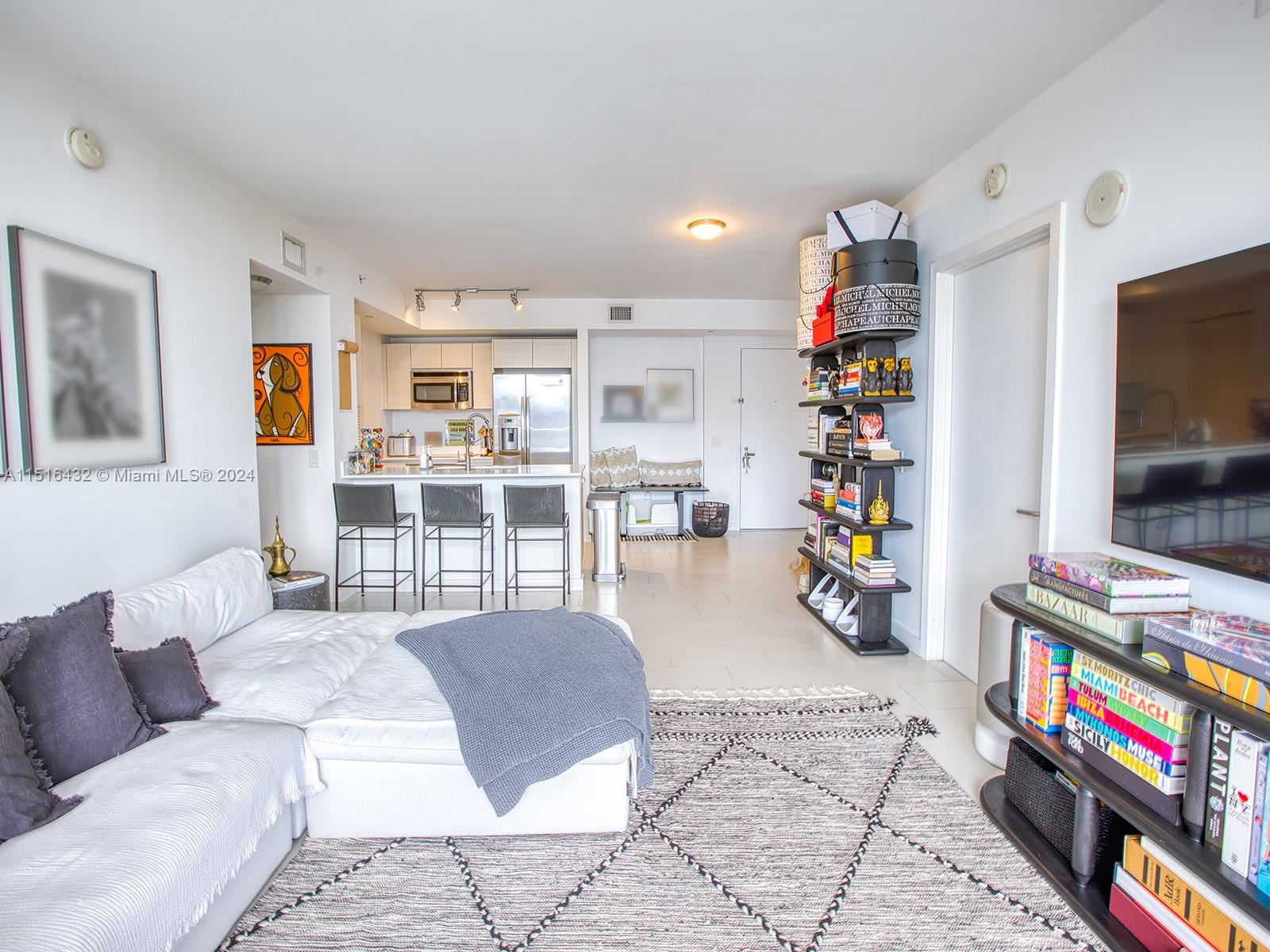 4250 Biscayne Blvd 916, Miami, Florida 33137, 2 Bedrooms Bedrooms, ,2 BathroomsBathrooms,Residential,For Sale,4250 Biscayne Blvd 916,A11516432