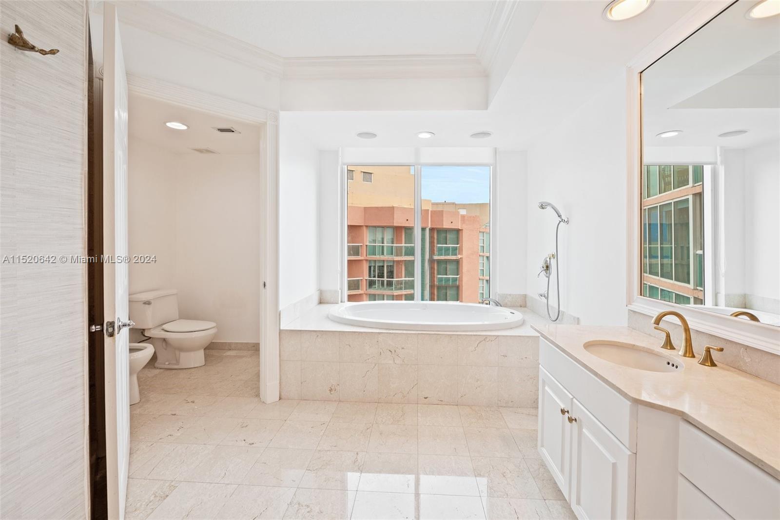 3370 Hidden Bay Dr, Aventura, FL, 33180 United States, 4 Bedrooms Bedrooms, ,3 BathroomsBathrooms,Residential,For Sale,Hidden Bay Dr,A11520642