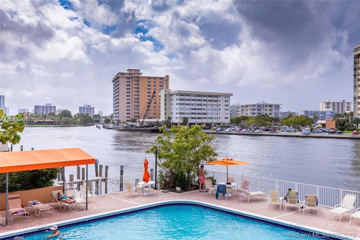 1833 S Ocean Dr 809, Hallandale Beach, Florida 33009, 2 Bedrooms Bedrooms, ,2 BathroomsBathrooms,Residentiallease,For Rent,1833 S Ocean Dr 809,A11520676