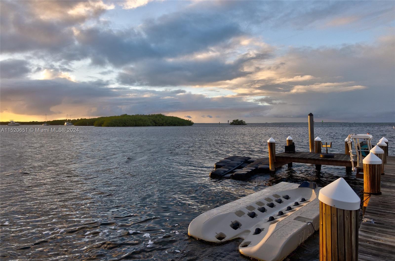 168 Harborview Dr, Tavernier, FL, 33070 United States, 4 Bedrooms Bedrooms, ,3 BathroomsBathrooms,Residential,For Sale,Harborview Dr,A11520651