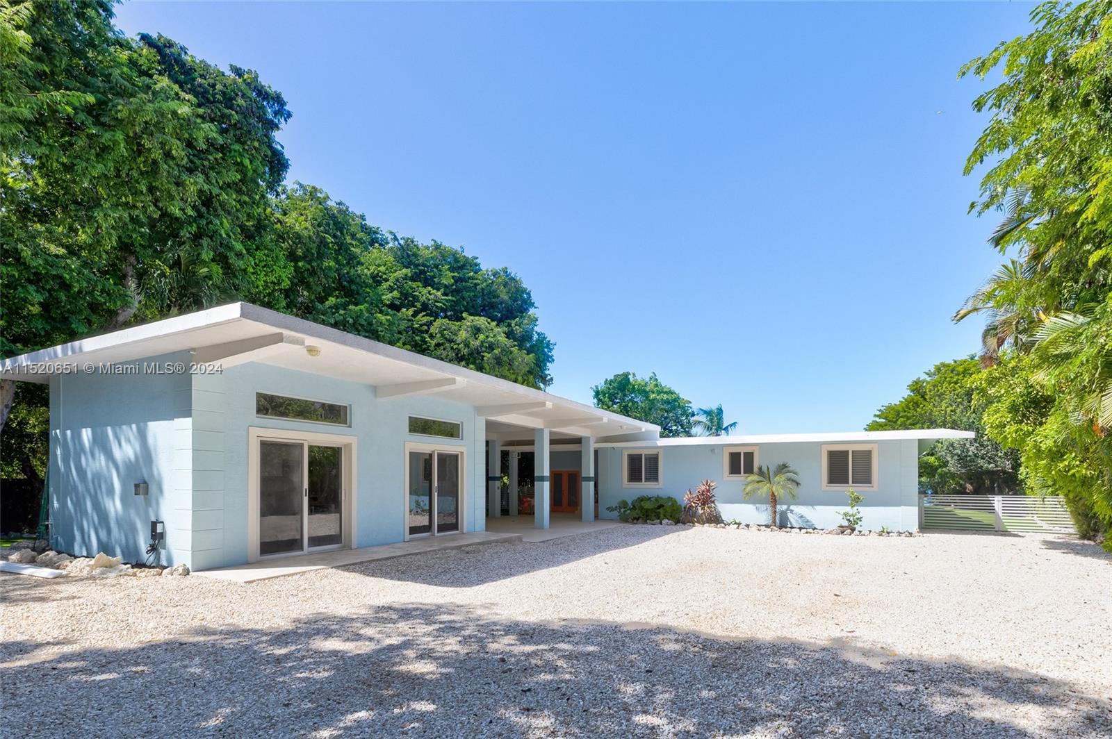 Flex Space and covered parking.