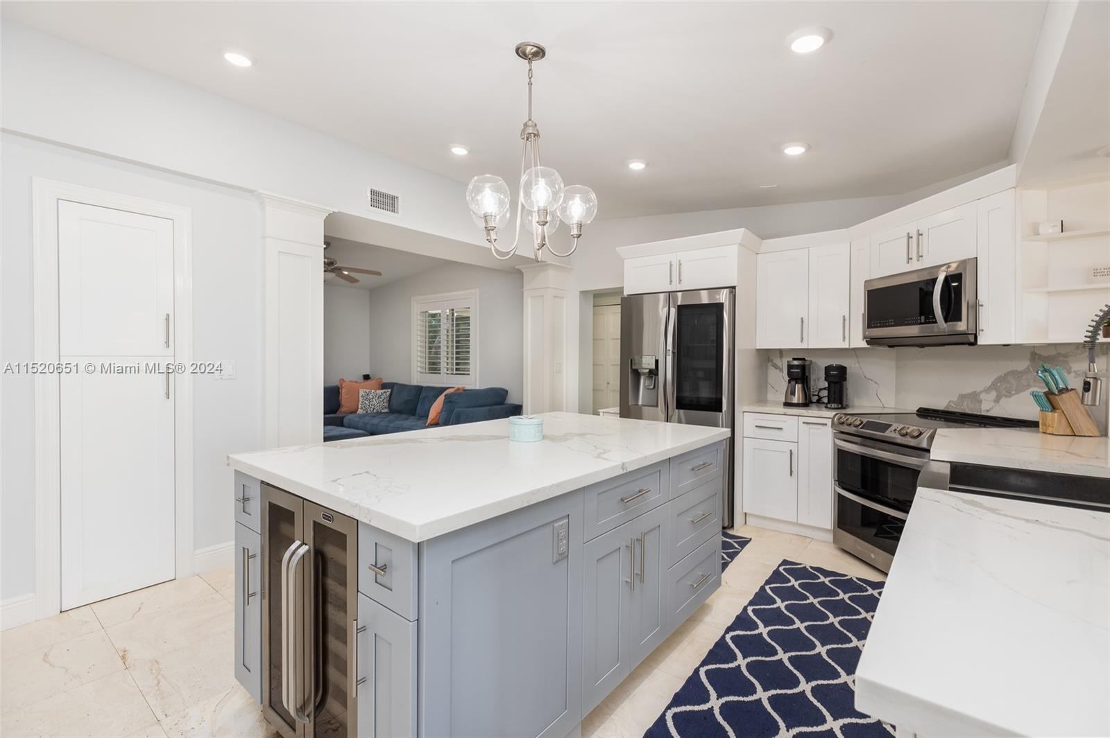 168 Harborview Dr, Tavernier, FL, 33070 United States, 4 Bedrooms Bedrooms, ,3 BathroomsBathrooms,Residential,For Sale,Harborview Dr,A11520651