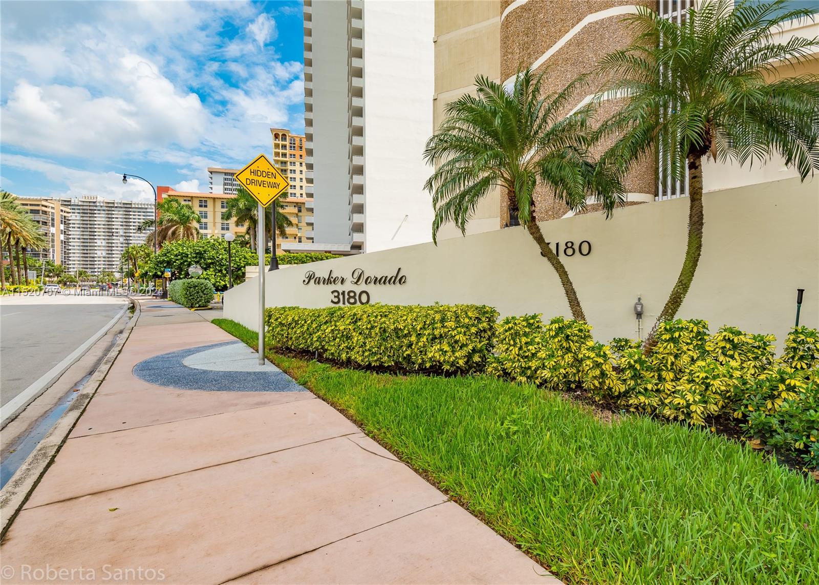 3180 Ocean Dr, Hallandale Beach, FL, 33009 United States, 1 Bedroom Bedrooms, ,1 BathroomBathrooms,Residential,For Sale,Ocean Dr,A11520707