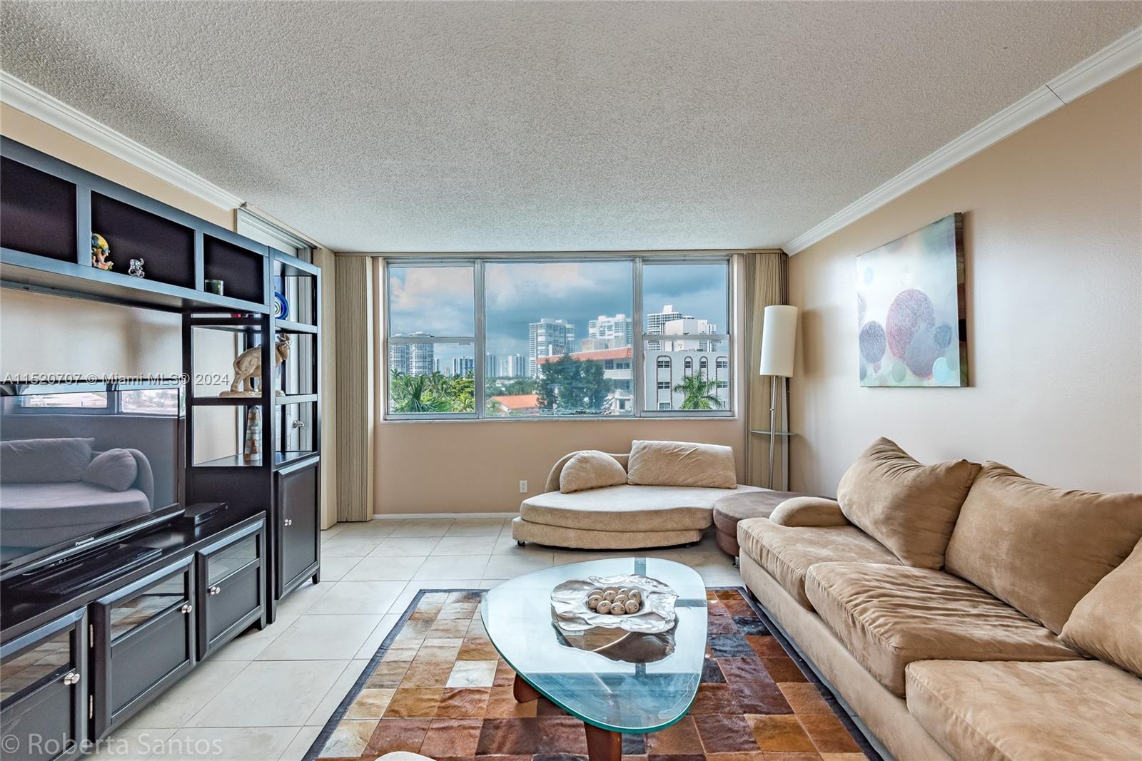 3180 Ocean Dr, Hallandale Beach, FL, 33009 United States, 1 Bedroom Bedrooms, ,1 BathroomBathrooms,Residential,For Sale,Ocean Dr,A11520707