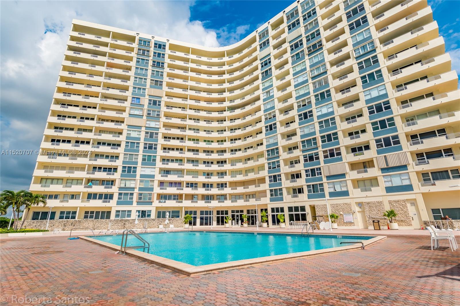 3180 Ocean Dr, Hallandale Beach, FL, 33009 United States, 1 Bedroom Bedrooms, ,1 BathroomBathrooms,Residential,For Sale,Ocean Dr,A11520707