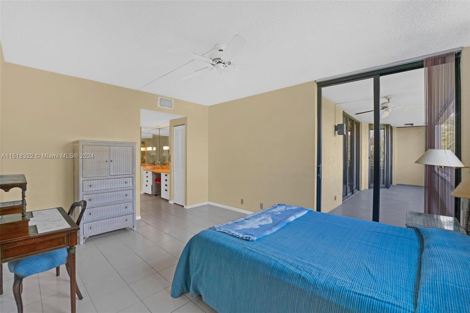 181 Crandon Blvd, Key Biscayne, FL, 33149 United States, 2 Bedrooms Bedrooms, ,2 BathroomsBathrooms,Residential,For Sale,Crandon Blvd,A11518322