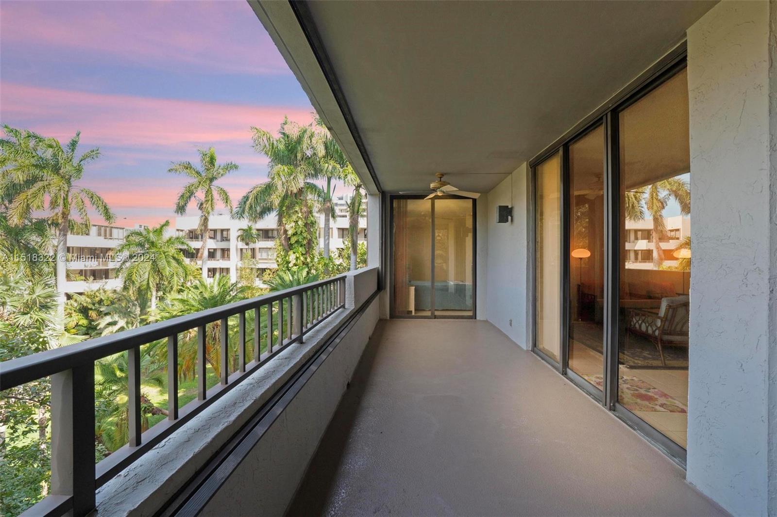 181 Crandon Blvd 305, Key Biscayne, Florida 33149, 2 Bedrooms Bedrooms, ,2 BathroomsBathrooms,Residential,For Sale,181 Crandon Blvd 305,A11518322