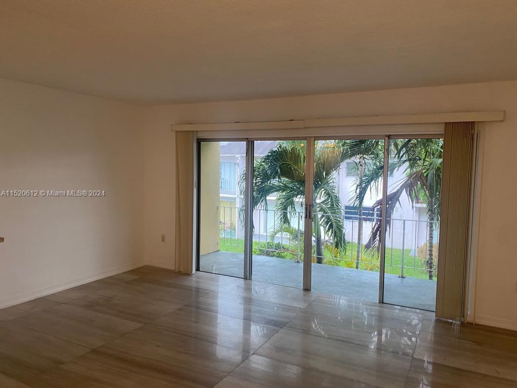 7360 SW 82 ST, Miami, FL, 33143 United States, 1 Bedroom Bedrooms, ,1 BathroomBathrooms,Residential,For Sale,82 ST,A11520612