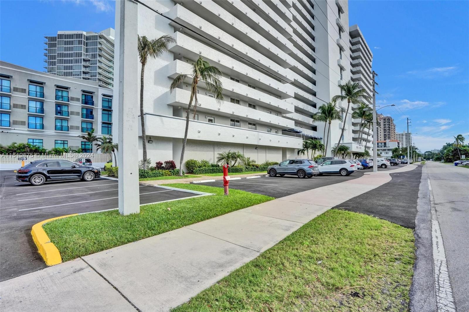 2200 33rd Ave, Fort Lauderdale, FL, 33305 United States, 2 Bedrooms Bedrooms, ,1 BathroomBathrooms,Residential,For Sale,33rd Ave,A11519475