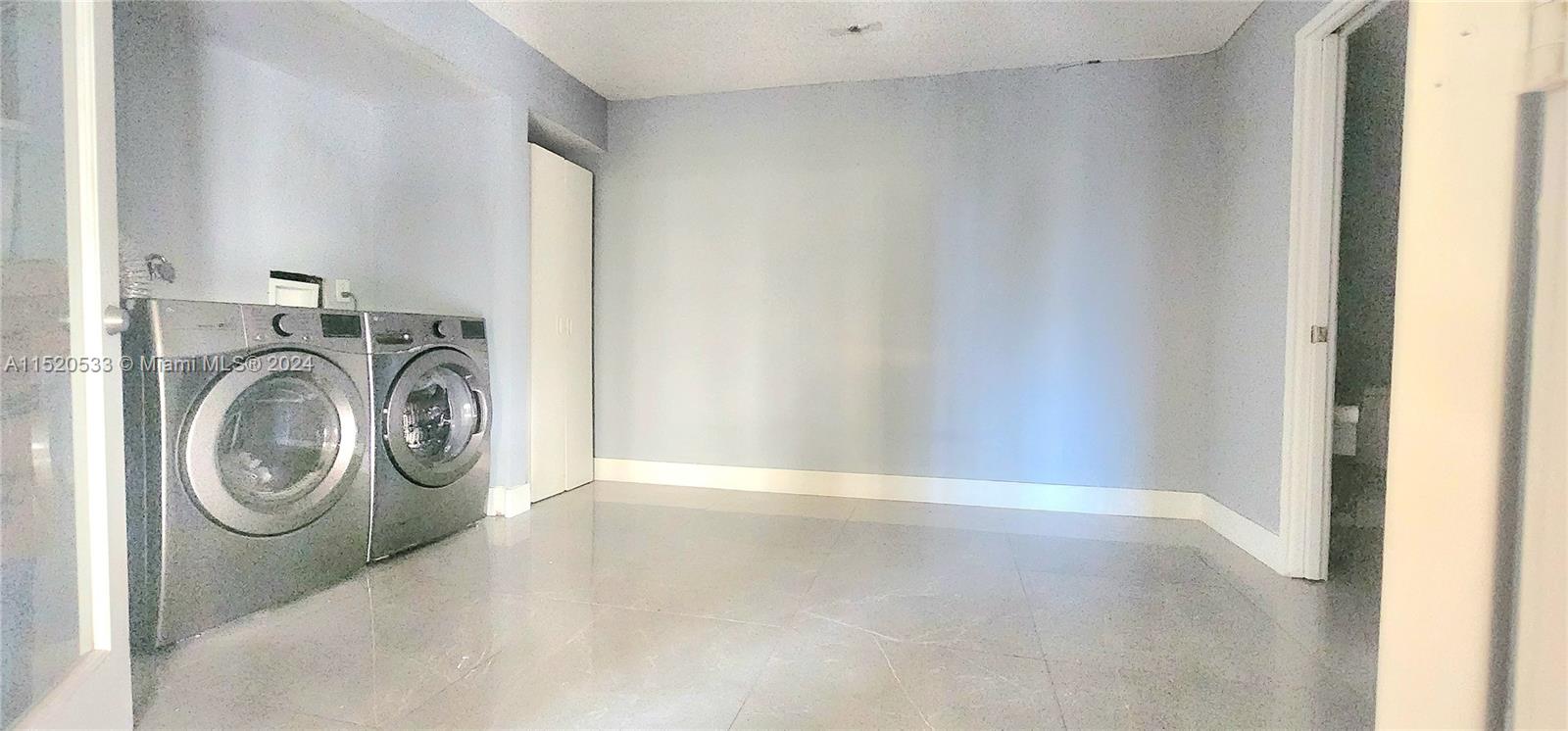 200 15th Rd, Miami, FL, 33129 United States, 1 Bedroom Bedrooms, ,1 BathroomBathrooms,Residential,For Sale,15th Rd,A11520533