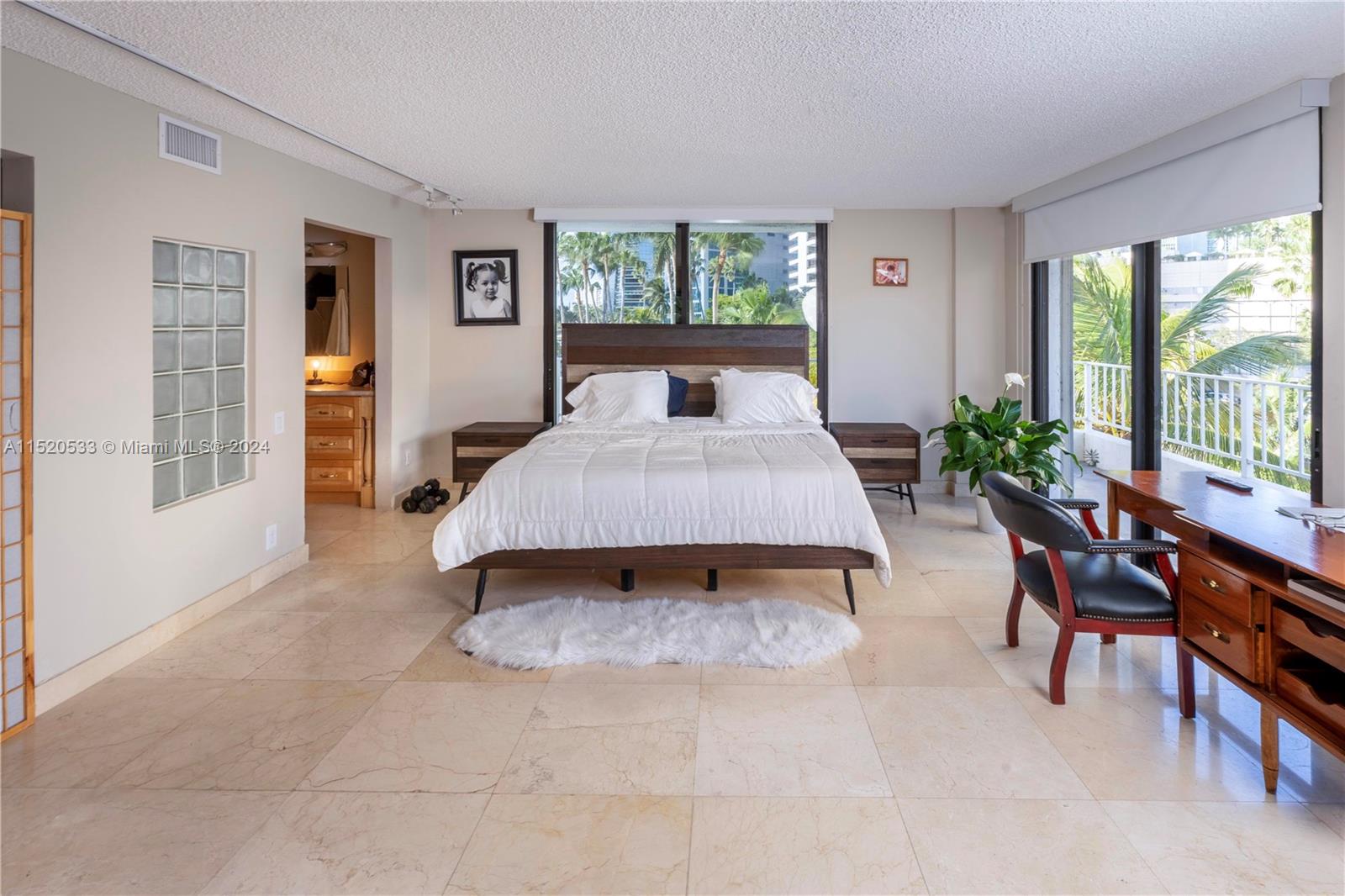 200 15th Rd, Miami, FL, 33129 United States, 1 Bedroom Bedrooms, ,1 BathroomBathrooms,Residential,For Sale,15th Rd,A11520533