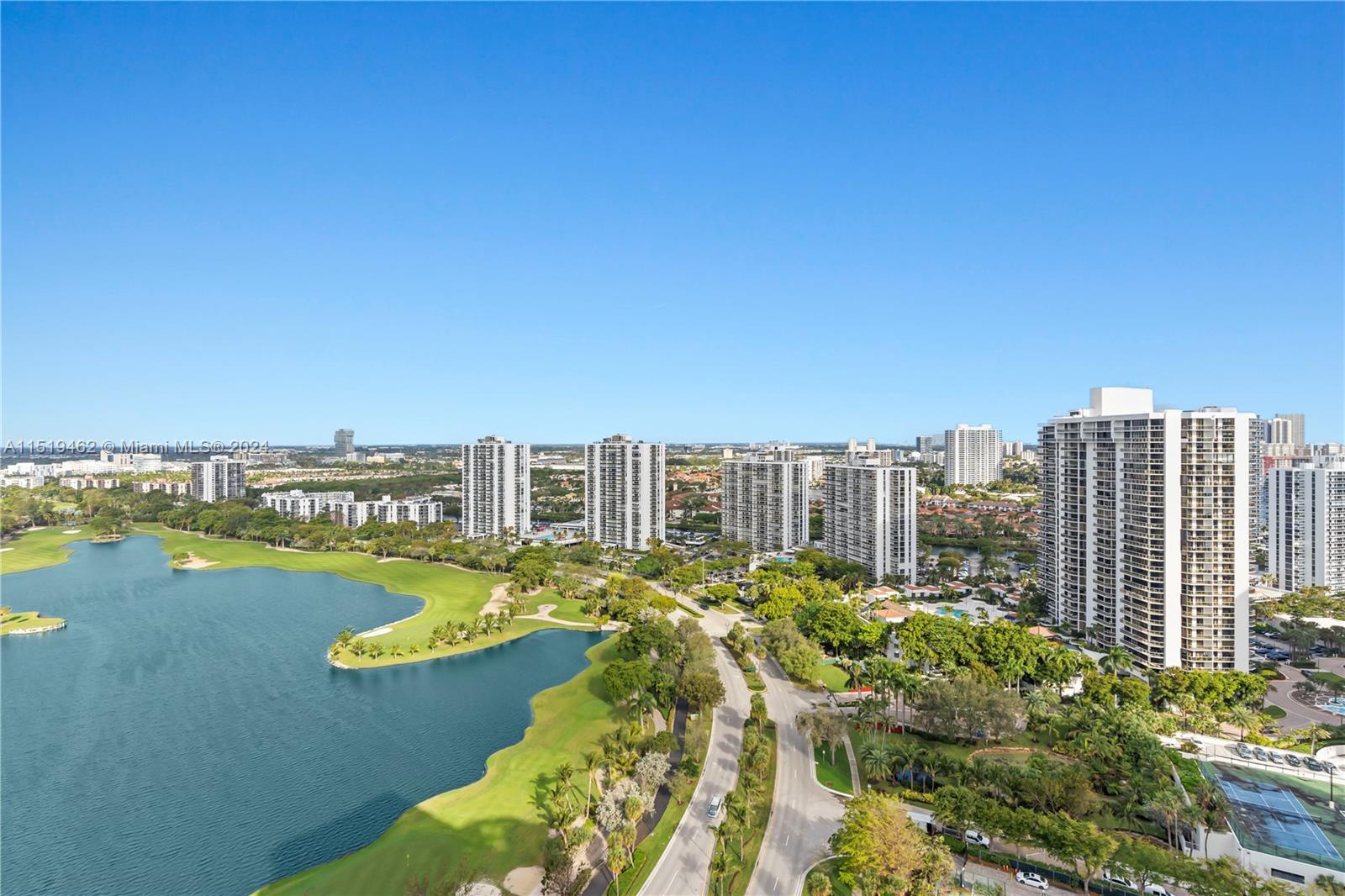 20185 Country Club Dr, Aventura, FL, 33180 United States, 2 Bedrooms Bedrooms, ,2 BathroomsBathrooms,Residential,For Sale,Country Club Dr,A11519462