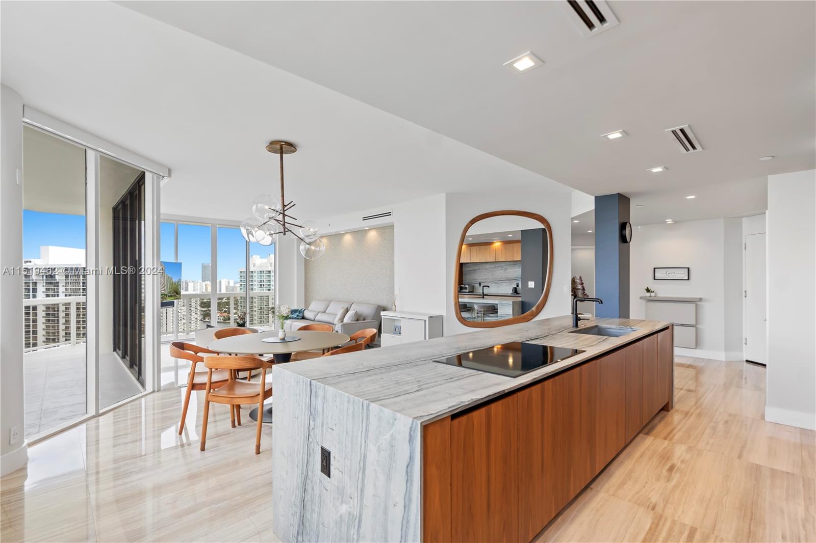 20185 E Country Club Dr PH6, Aventura, Florida 33180, 2 Bedrooms Bedrooms, ,2 BathroomsBathrooms,Residential,For Sale,20185 E Country Club Dr PH6,A11519462