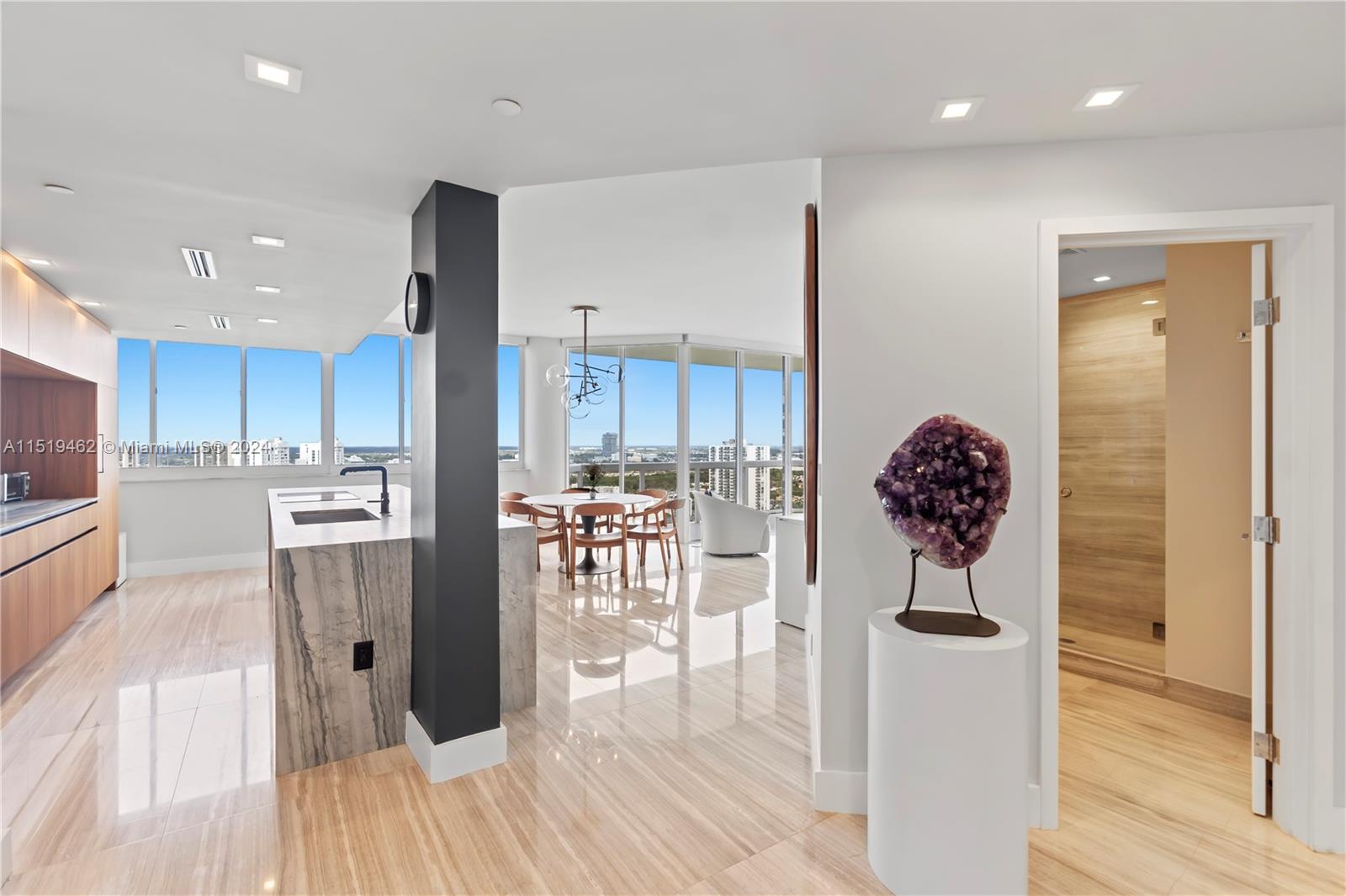 20185 E Country Club Dr PH6, Aventura, Florida 33180, 2 Bedrooms Bedrooms, ,2 BathroomsBathrooms,Residential,For Sale,20185 E Country Club Dr PH6,A11519462