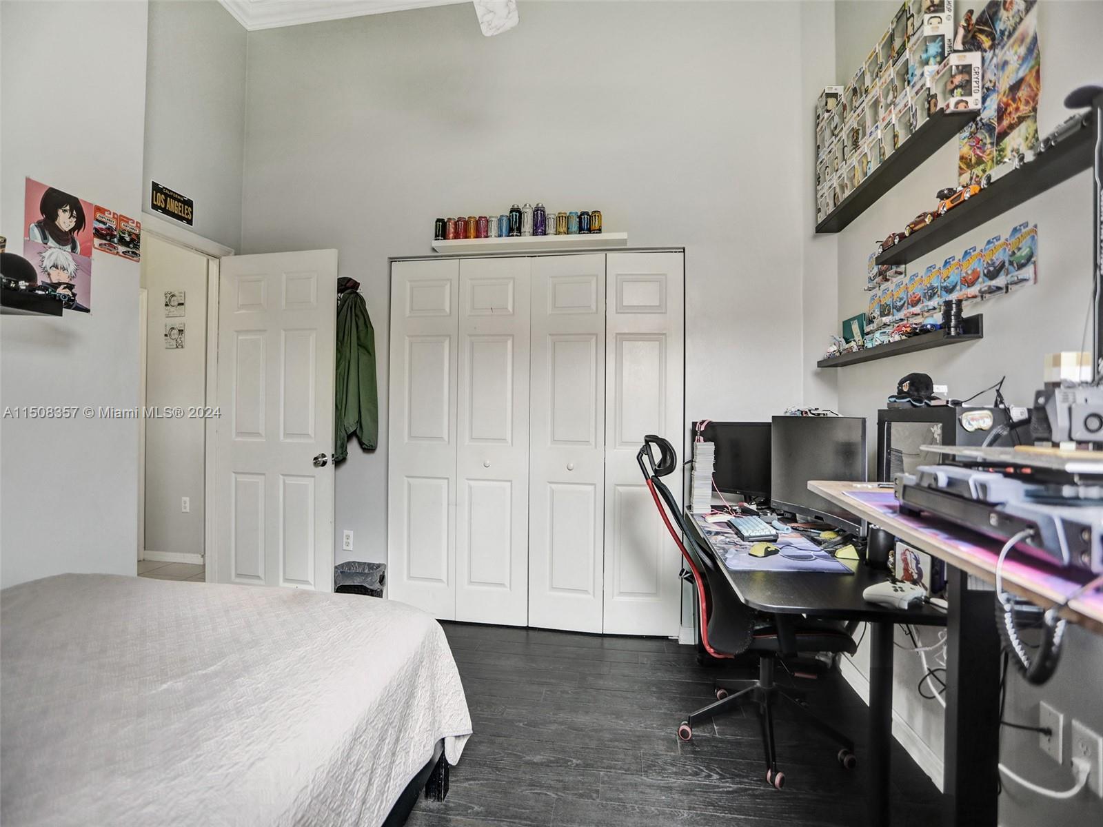 2835 Fairways Dr, Homestead, Florida 33035, 5 Bedrooms Bedrooms, ,2 BathroomsBathrooms,Residential,For Sale,2835 Fairways Dr,A11508357