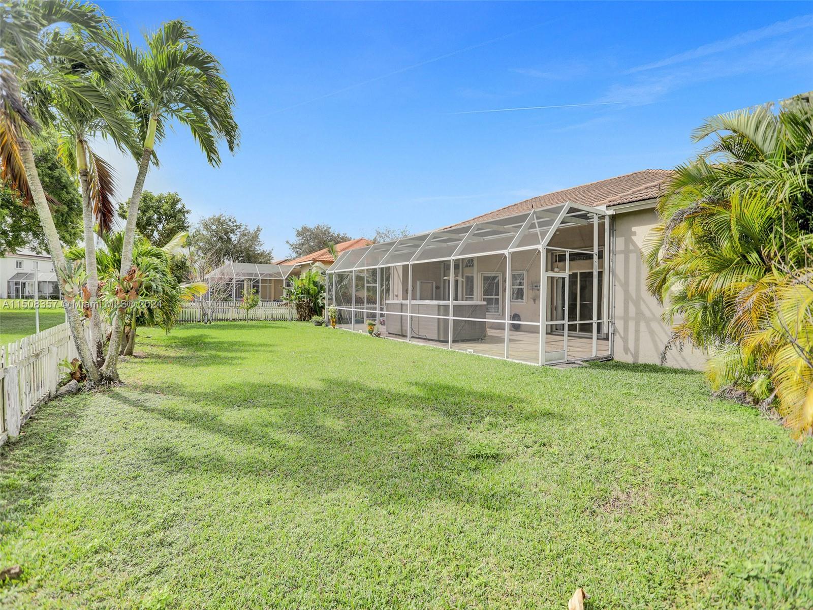 2835 Fairways Dr, Homestead, Florida 33035, 5 Bedrooms Bedrooms, ,2 BathroomsBathrooms,Residential,For Sale,2835 Fairways Dr,A11508357