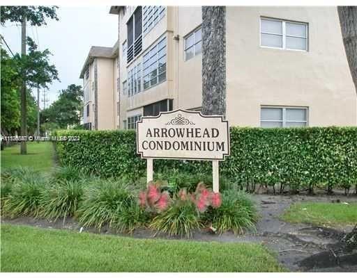 2431 SW 82nd Ave 205, Davie, Florida 33324, 2 Bedrooms Bedrooms, ,2 BathroomsBathrooms,Residential,For Sale,2431 SW 82nd Ave 205,A11520840