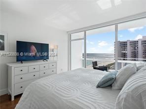 6801 Collins Ave LPH08, Miami Beach, Florida 33141, 1 Bedroom Bedrooms, ,1 BathroomBathrooms,Residentiallease,For Rent,6801 Collins Ave LPH08,A11520838