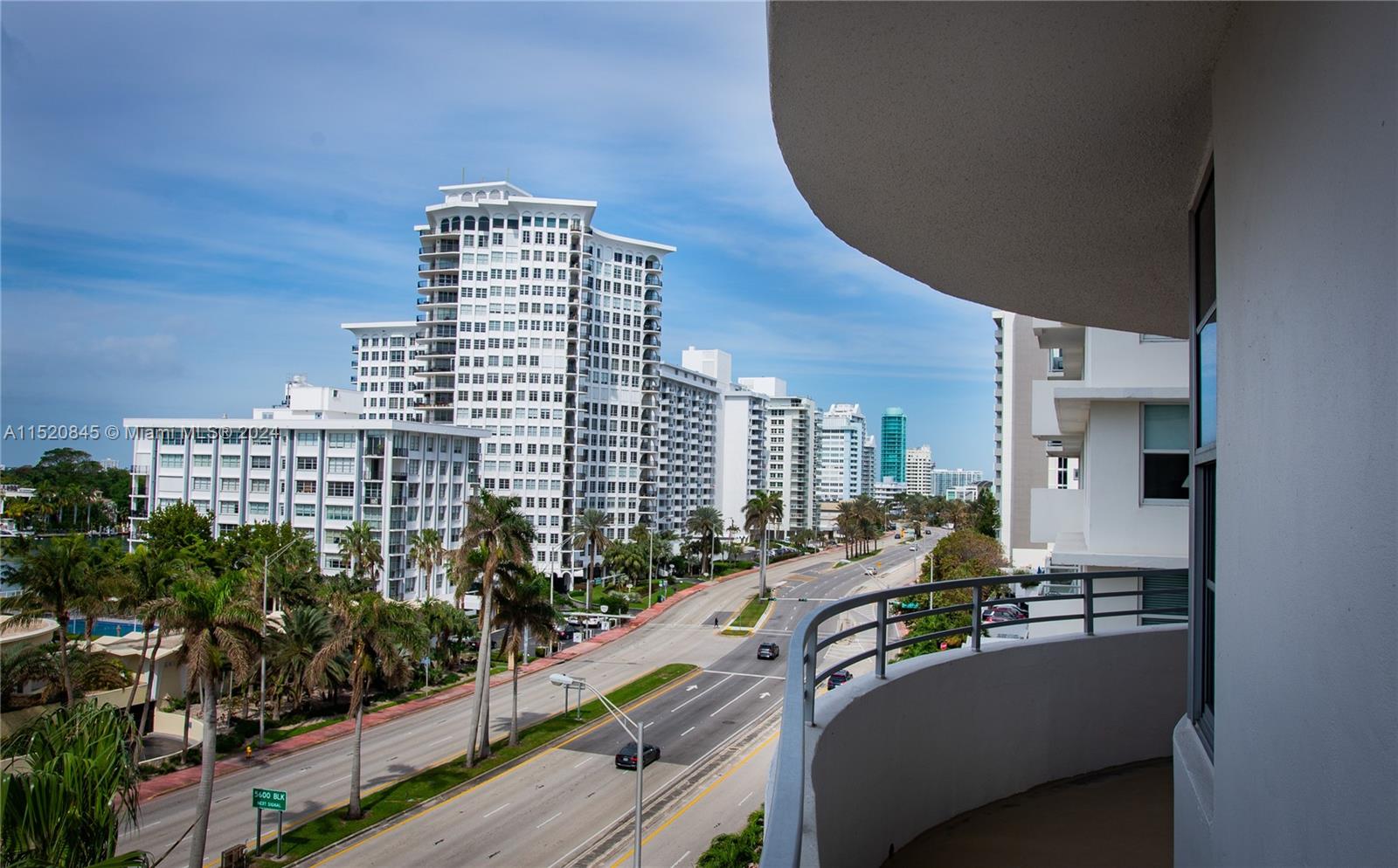 5555 Collins Ave, Miami Beach, FL, 33140 United States, 2 Bedrooms Bedrooms, ,2 BathroomsBathrooms,Residential,For Sale,Collins Ave,A11520845