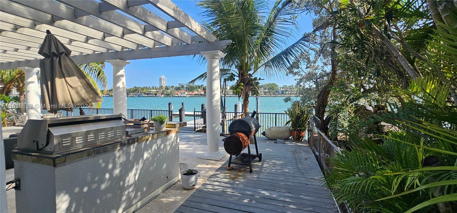 1560 Bay Dr, Miami Beach, FL, 33141 United States, 3 Bedrooms Bedrooms, ,3 BathroomsBathrooms,Residential,For Sale,Bay Dr,A11520832