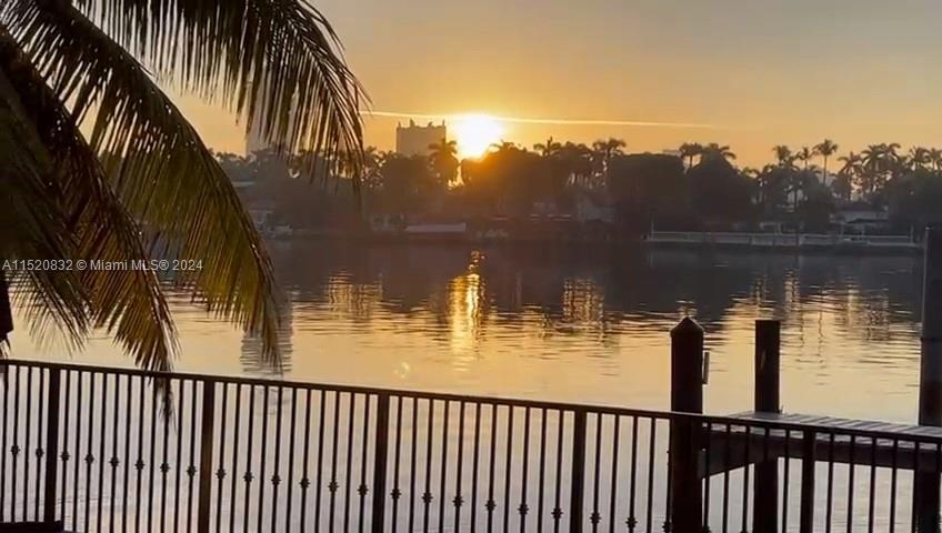 1560 S Bay Dr, Miami Beach, Florida 33141, 3 Bedrooms Bedrooms, ,3 BathroomsBathrooms,Residential,For Sale,1560 S Bay Dr,A11520832