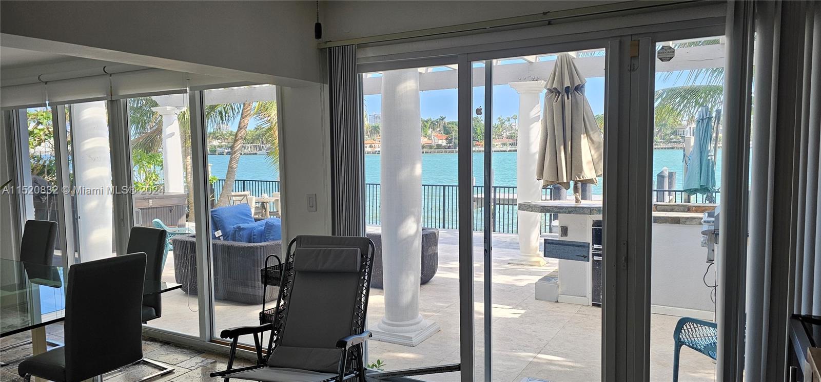 1560 S Bay Dr, Miami Beach, Florida 33141, 3 Bedrooms Bedrooms, ,3 BathroomsBathrooms,Residential,For Sale,1560 S Bay Dr,A11520832